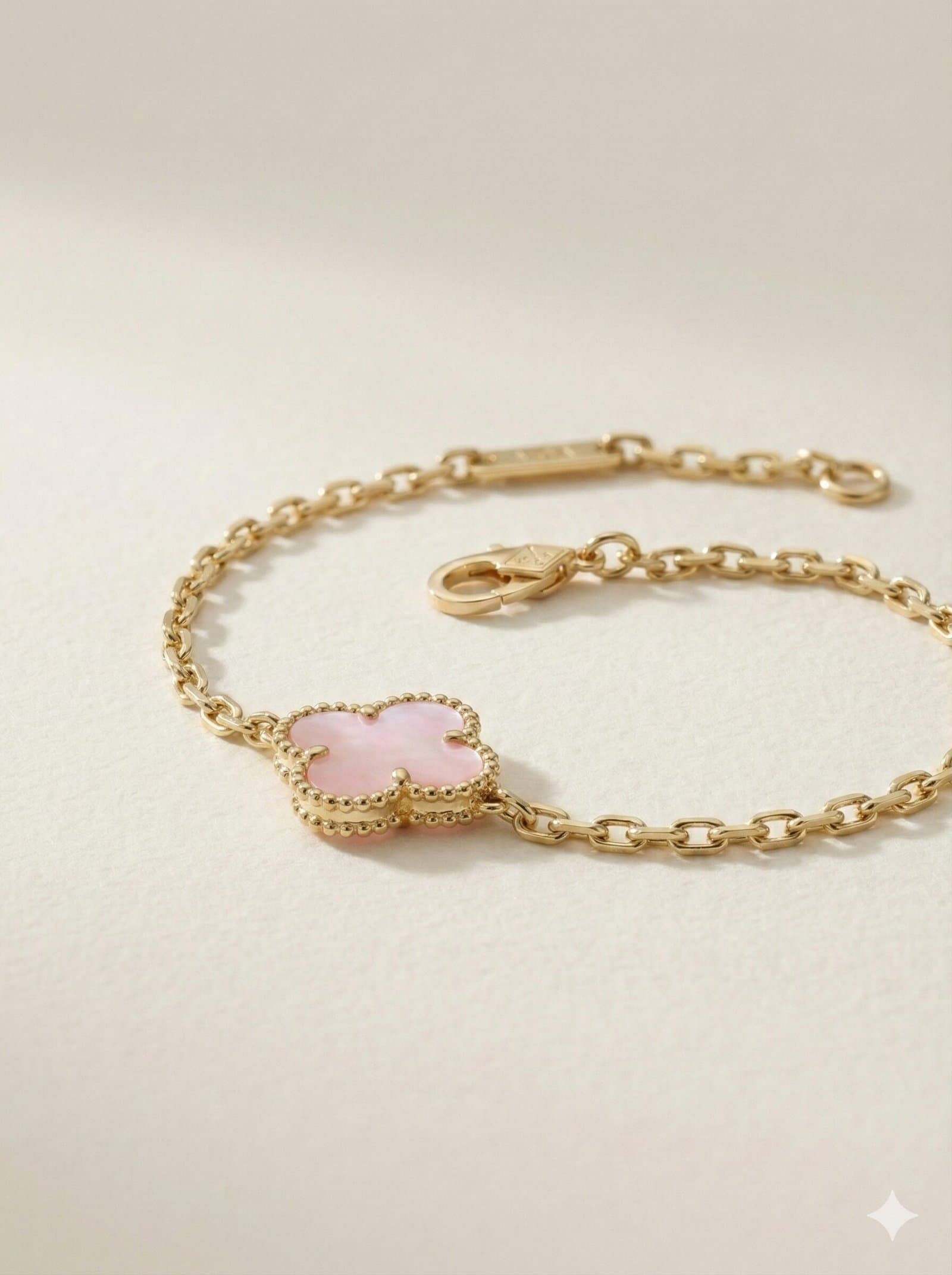 Luxury Pink Mother of Pearl Clover Bracelet – Gold Tone — image 3
