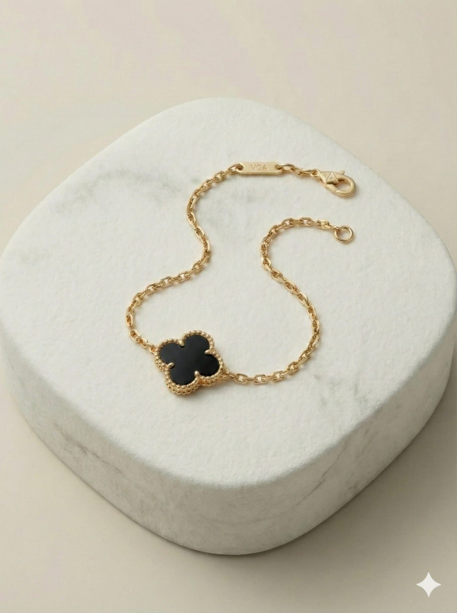 Gold-Tone Chain Bracelet with Single Black Quatrefoil Motif — image 2